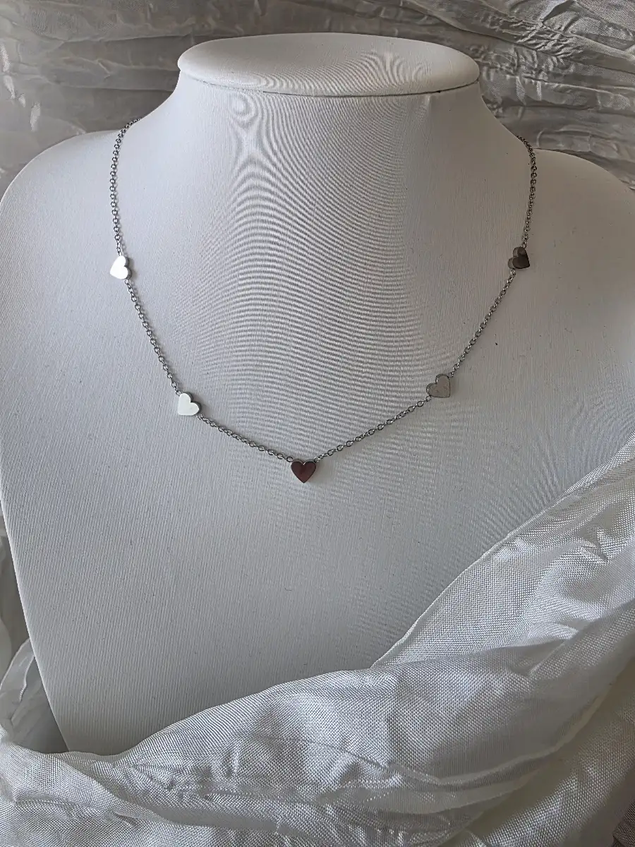Collier Lovely